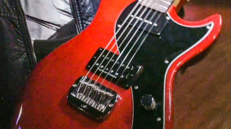 DigitalTourBus's tweet photo. .@Oumimusic (ex- @OfficialFilter & @combichristarmy) shows off all of the gear that he uses onstage! Watch the video at https://t.co/unQNEANh4h
#oumikapila #filterband #combichrist #guitargear #guitarist #rockguitarist #metalguitarist #pedalboard #musicgear #rockmusician https://t.co/Of9jkFmIT2