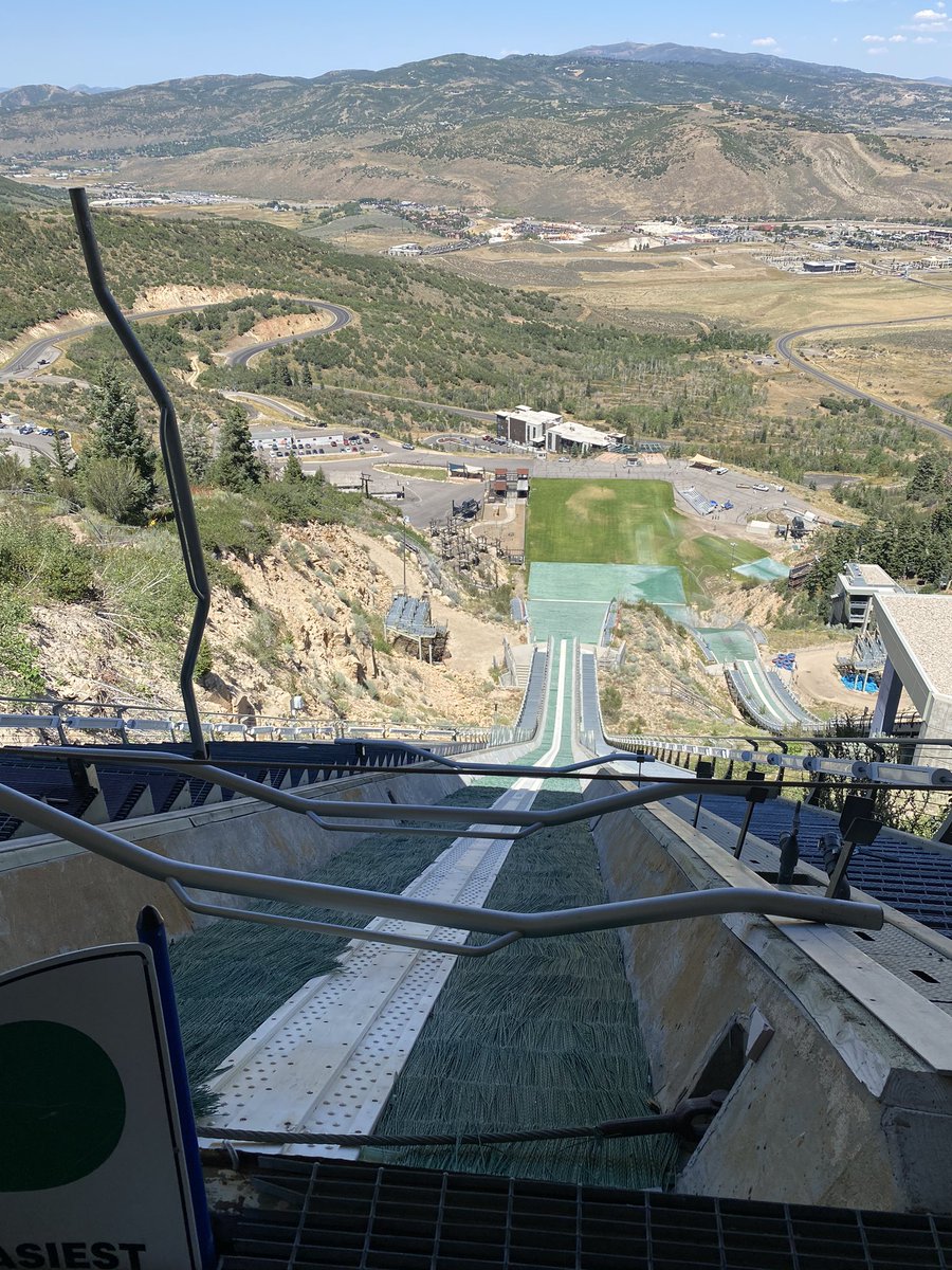 caryeades's tweet photo. For those of you that said I was at PARK CITY, UTAH y-day you win the GOLD MEDAL 🥇 in #traveltrivia ! Gr8 venue at Olympic Park ! #thx4playing https://t.co/hNYnWmqO4m