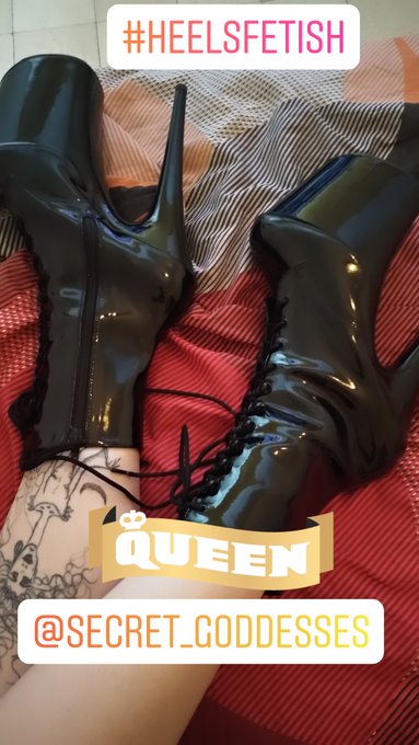 Every time you r horny , you think of me and you microdick is hard but still you can't see only the head<a href="/tag/findom"class="tags"><span>#findom</span></a><a href="/tag/humanatm"class="tags"><span>#humanatm</span></a>
