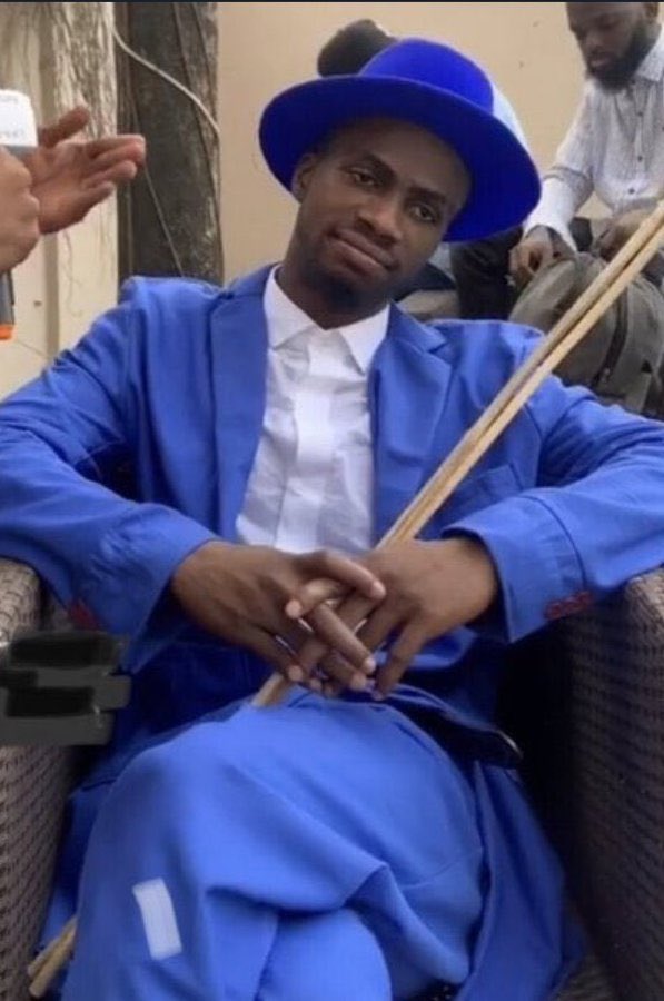 solexieeeee's tweet photo. You expect Kiddwaya to be with her, she literally wants to devour him at her drunken state.. the best he can do is to leave her alone at this point
#BBNaija 
#BBNaijia https://t.co/eZjTYfXYgH
