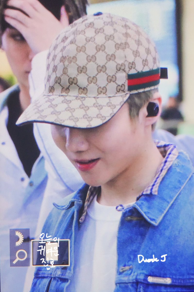 hourlyjinho's tweet photo. https://t.co/MOC7inWLwm