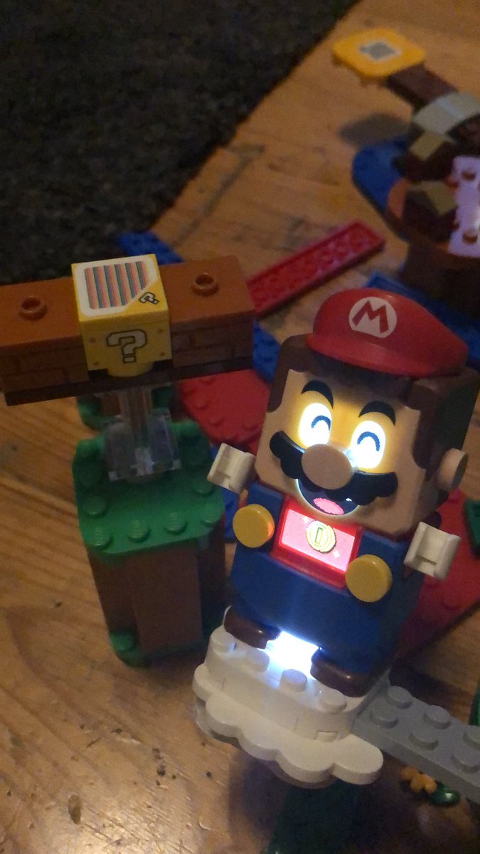 TacoReviews_67's tweet photo. Set 71360 Adventuer With Mario starter pack! Time to review this bad boy. It is defenently one of the greatest sets of all times, like serieusly, LEGO Mario is amazing! And the fact that you’r getting all of this plus LEGO Mario, for only 60 dollars, is so amazing! https://t.co/S2Sj0ynTSe