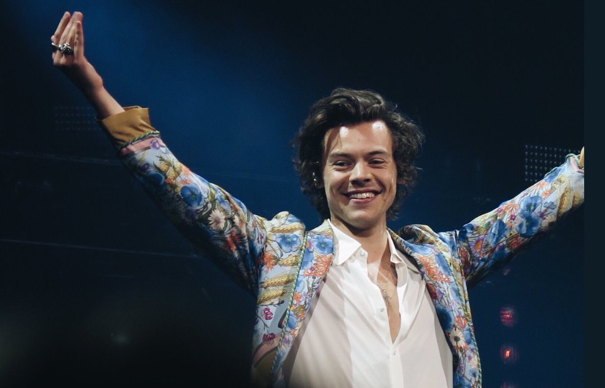 Harry Styles as Bob from Minions, a thread