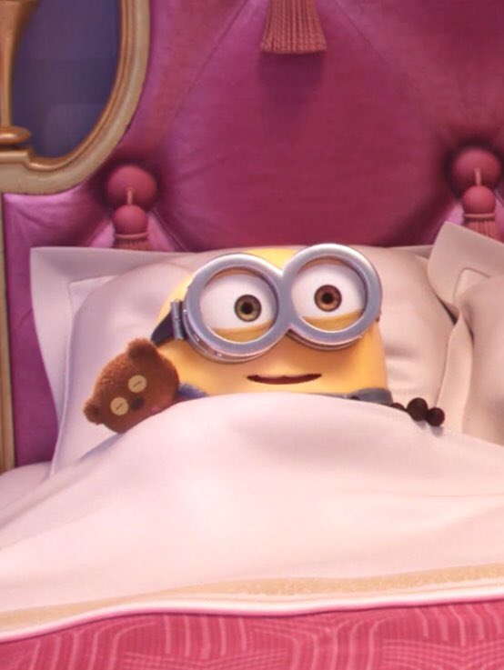 Harry Styles as Bob from Minions, a thread