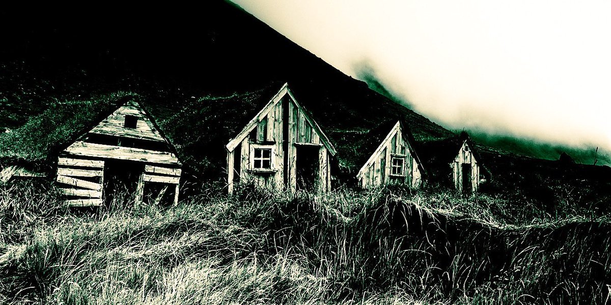 valuemetrics's tweet image. Low Cost housing has arrived. On he Leeward Side of the Mountain. Wow! #ValueMetrics