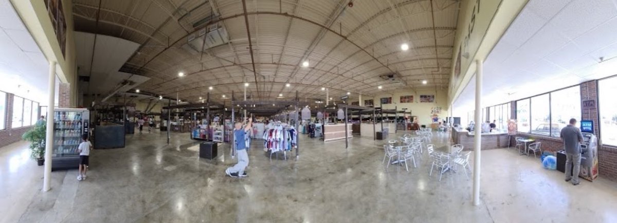 BoostSwat's tweet image. Beautiful new #Boost Kisok in the Farmers Market at 5108 15th Street in Bradenton. Come say hi! Lots of amazing offers and people!
@JoseSERSM @mschwager3 @VicVIPwireless