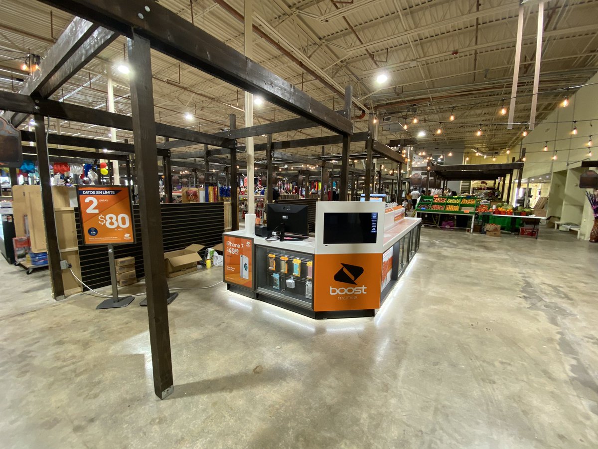 BoostSwat's tweet image. Beautiful new #Boost Kisok in the Farmers Market at 5108 15th Street in Bradenton. Come say hi! Lots of amazing offers and people!
@JoseSERSM @mschwager3 @VicVIPwireless