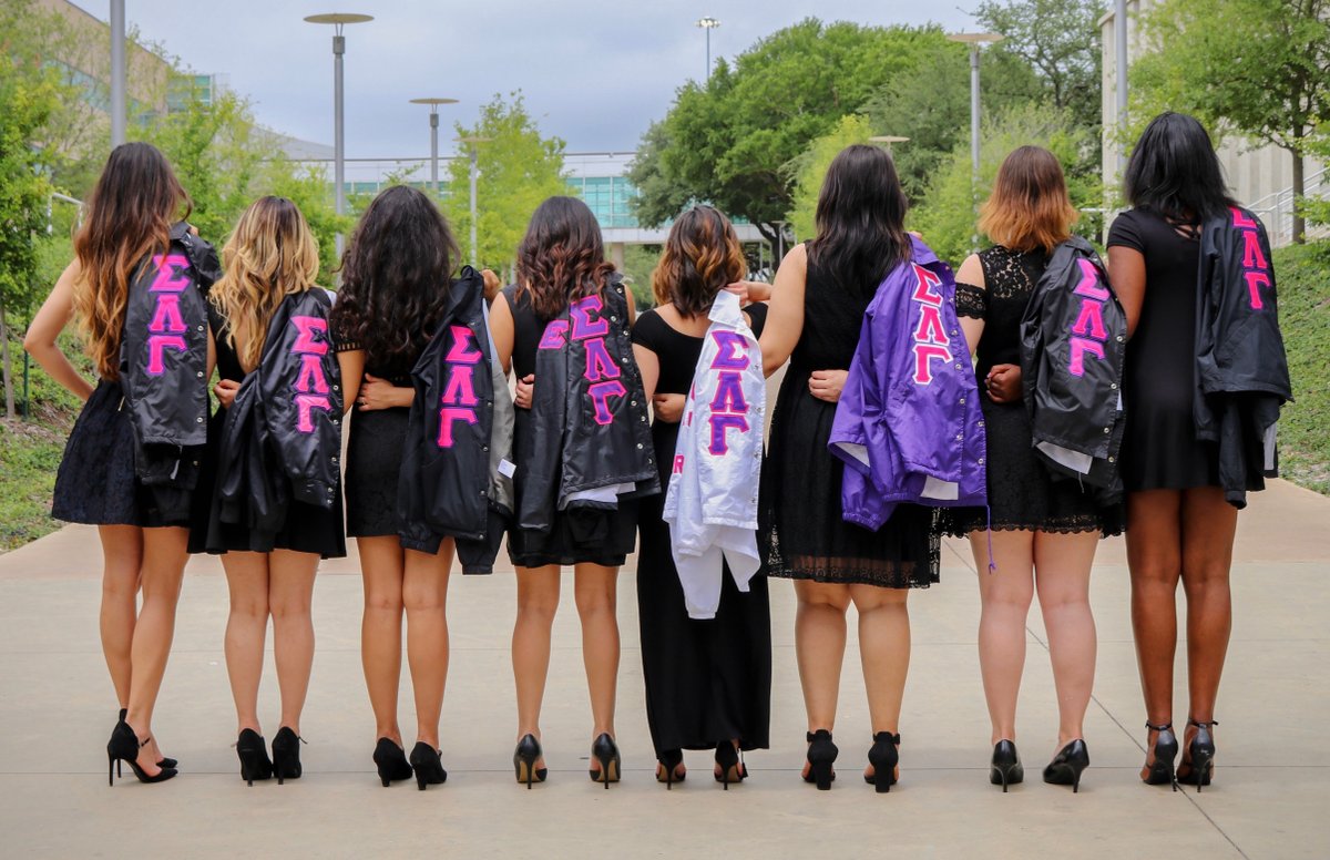 UTDGammas's tweet photo. Here's a throwback because we miss wearing our letters around campus π’π
ββββββ
β
#sigmalambdagamma #UTDgammas #slg #gammas #Ξ£ΞΞ #gogamma #WhySLG #greeklife #utdmgc #cometsgogreek #whoswhoatutd #UTD23 #UTD24 #futurecomet #utd #utdallas #utdfsl https://t.co/IbZdakOzPL