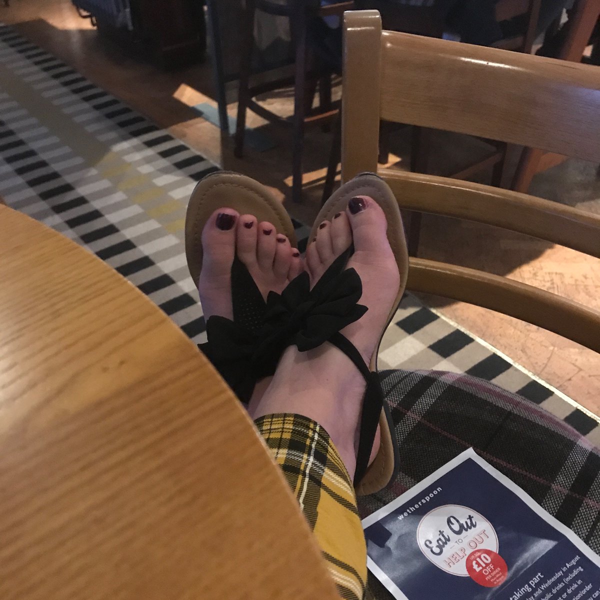 all_things_feet's tweet photo. I’m in spoons with my GF, who’s buying us beverages?? PM me for our details 😜😜😜 #spoons #paypig #drinkslave #sendsendsend #paypiggy #humanATM #footslave #beta https://t.co/hlsoIVH5eK