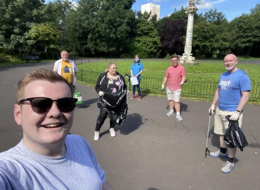LordProvostGCC's tweet image. Well done to @Emmaport22 & @SpringburnYF for organising a great litter-pick event today. Amazing day & good to see @Hayden_AtkinGYC @aileenmck @KeiranON @PaulJSweeney @SpringburnPF @Bluenileman53 @BobDorisSNP @Littlenell170 @FionaMcMahon10. Great effort all!