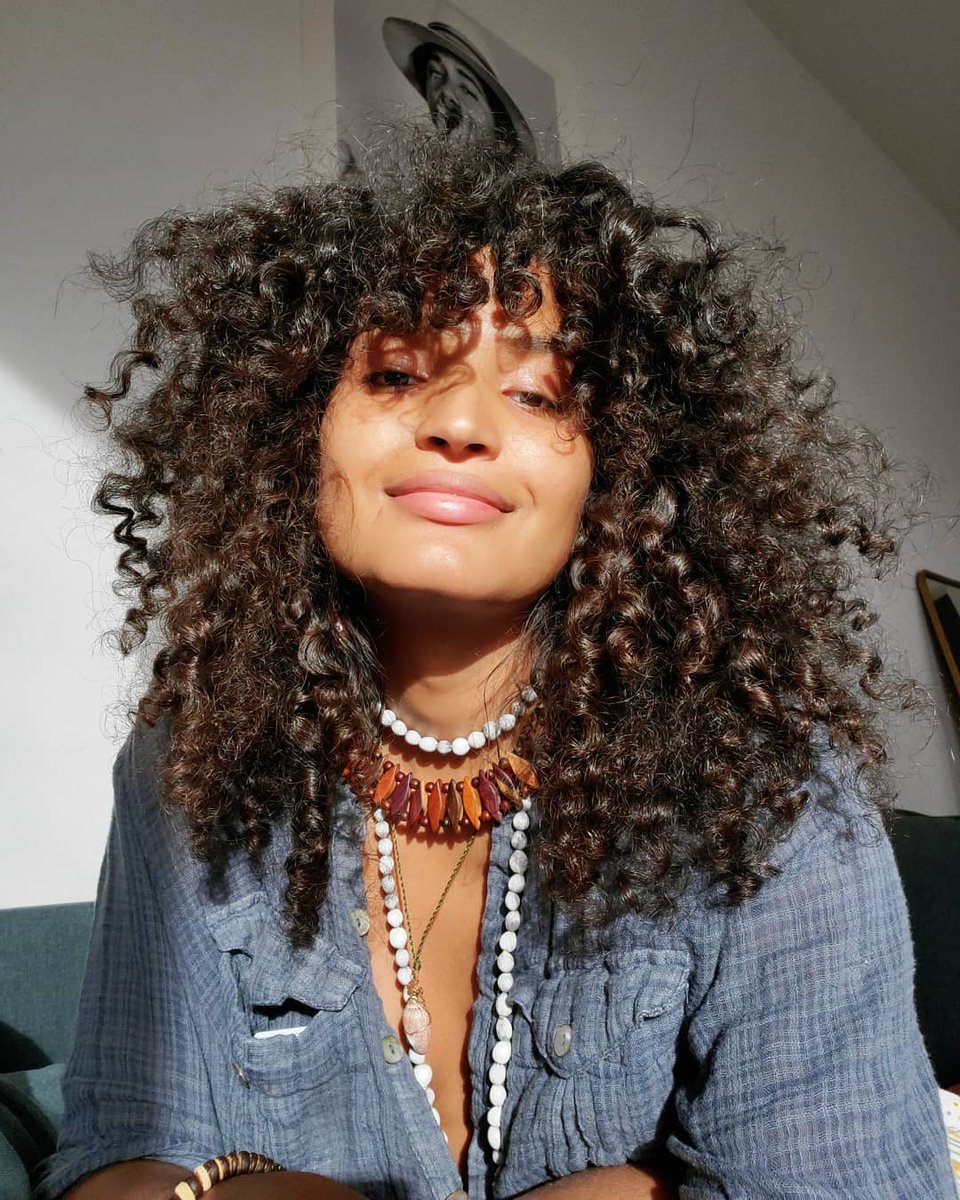 FreeformTV's tweet image. This is a recognition post for trans women and trans people of color whose stories and fire are the backbone of #PoseFX.They ought to be #ForYourConsideration, too.