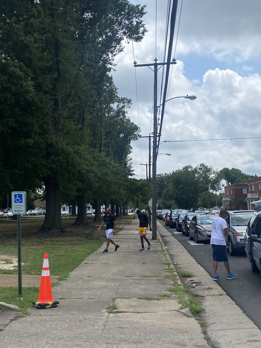 CoryAlexanderBB's tweet photo. Today’s event organized by @TLfoundation_ was amazing!! Thank you and well done @Chosen2give  #RVA #5000fed #rvaweekendofaction https://t.co/11Phzq91zG