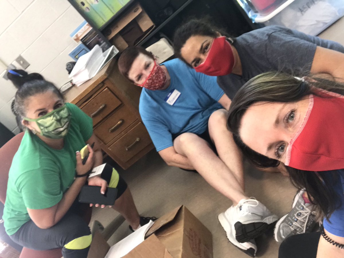 An incredible fun and fulfilling day <a href="/DoneganBASD/">Donegan Elementary</a> with our friends from <a href="/gcbGRACE/">Grace Church Bethlehem</a>! Thank you for helping us to clean up our storage room soon to be our Zen Zone...#RiseUp