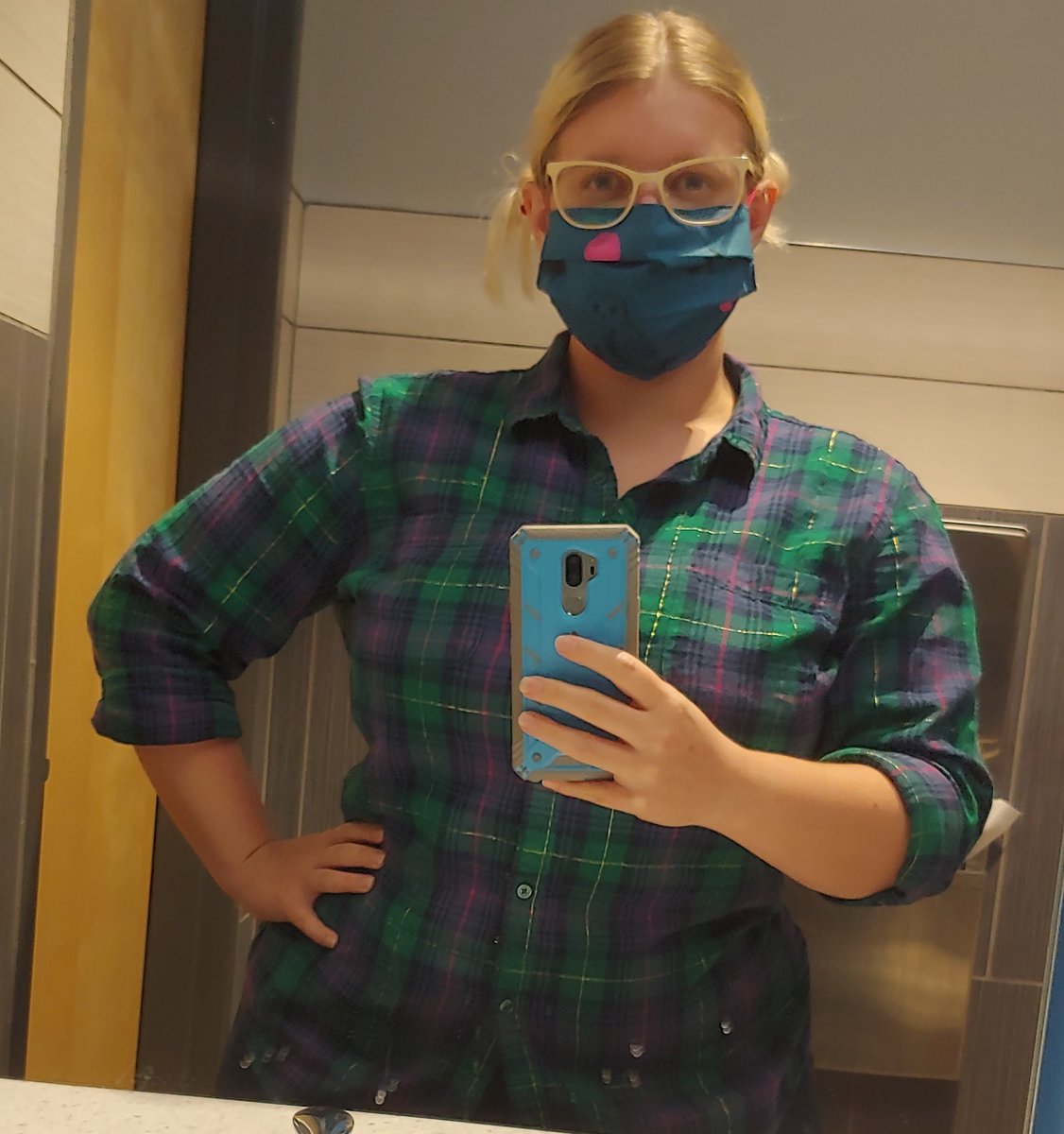 CherDBlame's tweet photo. The buttons on this shirt used to stress and pull so I usually wore it open. I lost 35lbs since March of this year. I feel stronger and my overall mood has improved. Today, I am happy with myself.
#BreakTime #BreakTimeSelfie #PigtailBuns #BathroomSelfie #Plaid https://t.co/8iIa4iTAl0