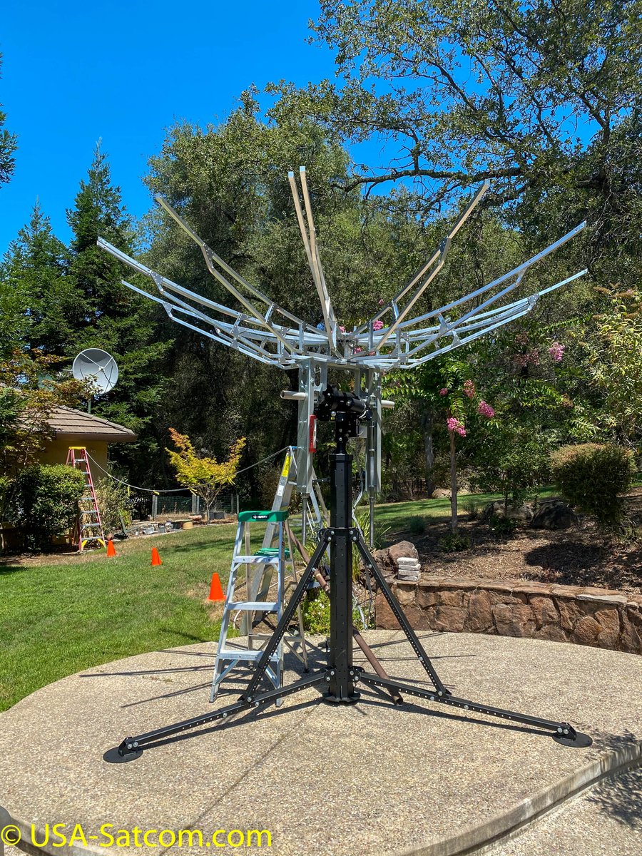 usa_satcom's tweet photo. I wanted to wait until it unbearable hot before starting this build. Unfortunately it only got to 35°C today.

i had to deal with a few missing things from the kit, but coming together nicely so far. https://t.co/TsrhjFpyxa
