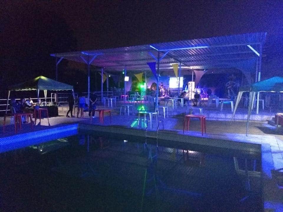 DJ2DDAVILA's tweet photo. É HOJEEE // SAMBA NA CHÁCARA 
COM DJ 2D // DJ WELLINGTON
FERNANDO LIMA E MUITO MAIS 🍻♥️
Meu primeiro da noite , 
Segundo da noite é segredo 
Segue a bandeirinha 👉🏻🇲🇽

@VilaidealLx2 @vilaidealofc #BROTAAA https://t.co/DC5pSISc27
