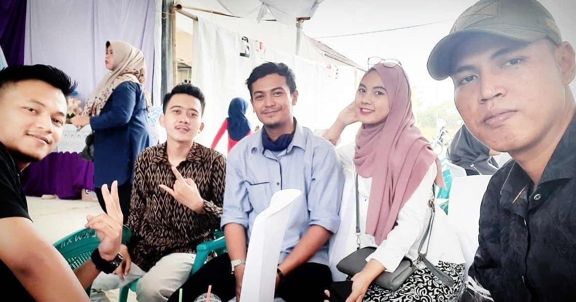 ajisnoeriman's tweet photo. Yang satu ini besok akan mempelai wanita. Semangat mas bro 👌🏼🤲🏼 https://t.co/Kkt6wr8MyA