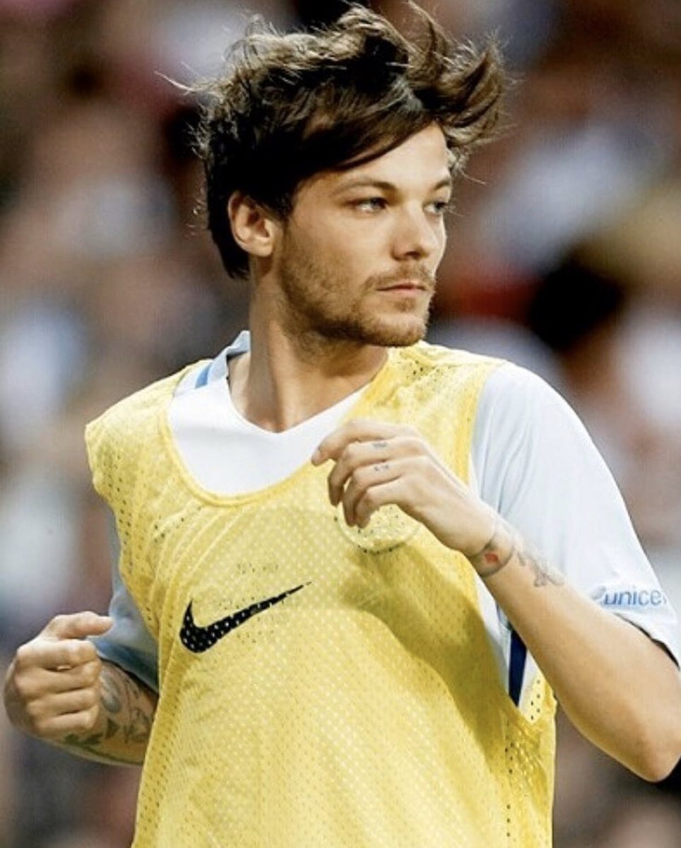 grrr BARK BARK YIP YAP GROWL GRRRR HISS GROWL BARK BARK RUFF ARF GRR YIP YIP