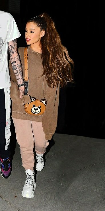 Ariana Grande got the best style a thread: