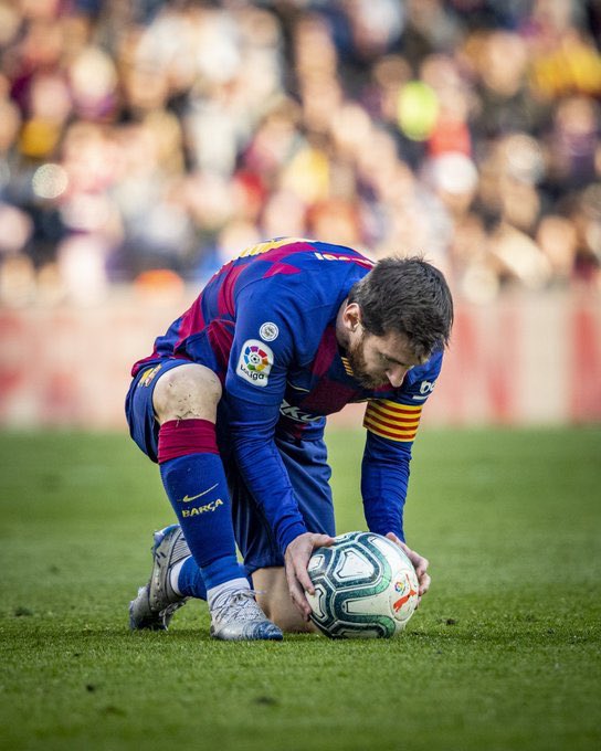 toller_1's tweet photo. Carlos Quieroz: “Messi should be banned, until FIFA proves he’s human.” 

Fact! https://t.co/rVNDdzlWCe