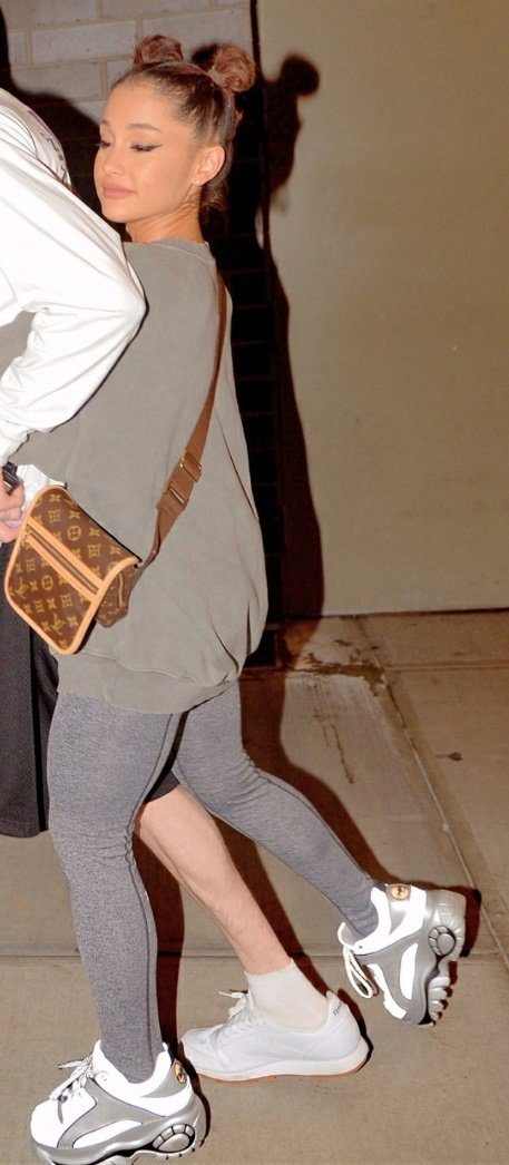 Ariana Grande got the best style a thread: