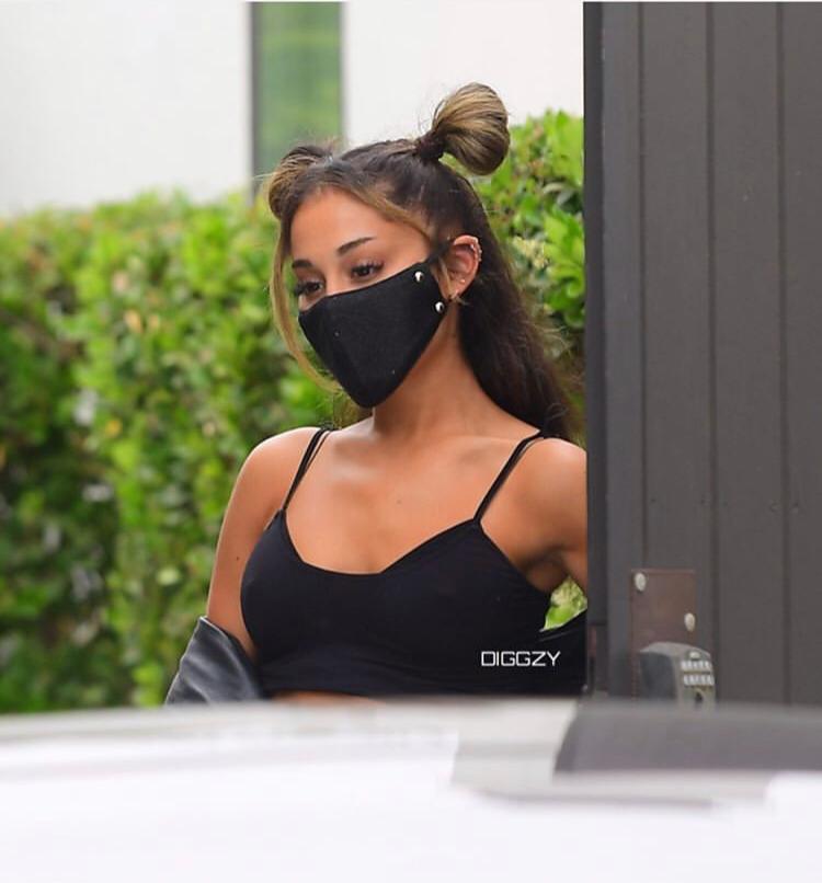 Ariana Grande got the best style a thread: