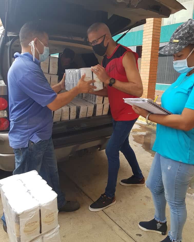 #PuertoLaCruz || El dia de hoy estamos enviando más de 4000kgs de harina de trigo a distintos sectores para ser distribuidas por nuestra dirigencia casa a casa, garantizando el abastecimiento popular y la Cuarentena Social contra el COVID-19. #UniónYCompromisoPatriótico