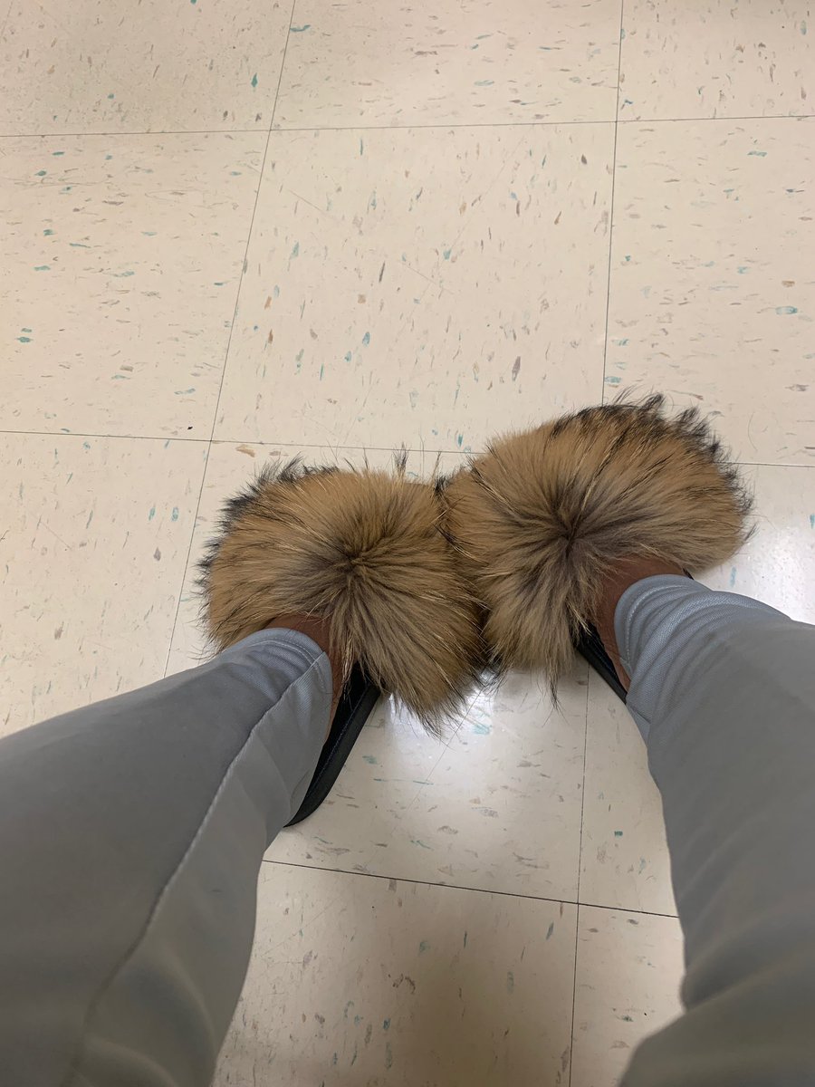 youKN0Wlex's tweet photo. FLEX KOLLECTION FUR SLIDE GIVEAWAY ‼️‼️ 

RULES : 
1. Follow @_JasCityEnt 
2. Follow @flexkollection 
3. Comment your size &amp; tag a friend 💕 

WINNER WILL BE ANNOUNCE TUESDAY! ✨ https://t.co/Kvp6FDRJIf
