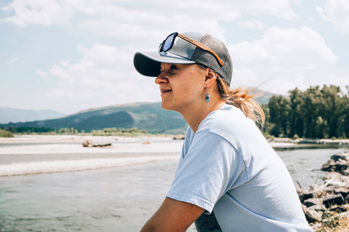 Hey. If your mental health is struggling right now, that’s okay. You are valid, you are appreciated and loved, and what you feel matters... (Read more: instagram.com/lizziesider/) 

#mentalhealth #mentalhealthawareness #mentalhealthmatters #breathe #healthylifestyle #encouragement