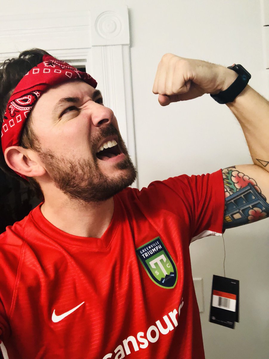 Remy_Stark's tweet image. Hey @GVLTriumph if you ever need a @daljaye stand-in... let me know. 🔥🔥🔥#firekit