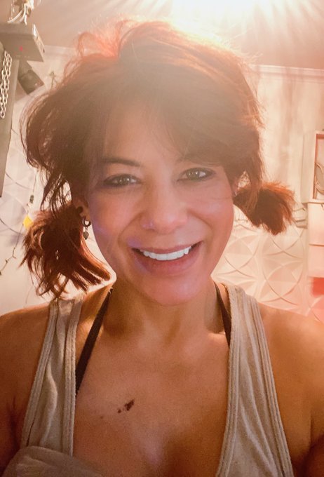 🤓 https://t.co/l6T7zNnyJ9<a href="/tag/only"class="tags"><span>#only</span></a><a href="/tag/postivevibes"class="tags"><span>#postivevibes</span></a>