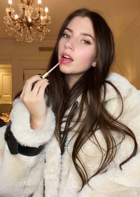 Be good or be forgotten 💋 https://t.co/aDlR2e3TZj