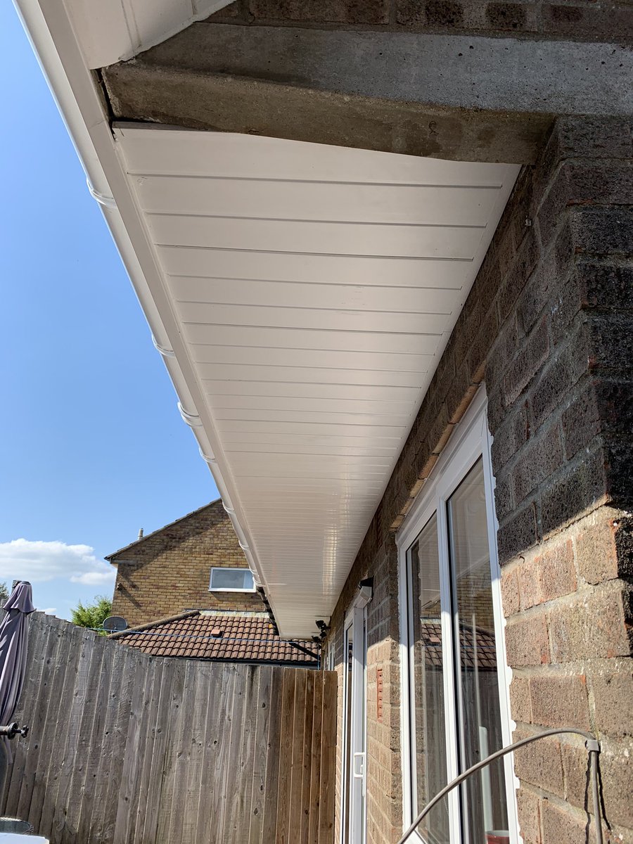 BjrGroup's tweet photo. Yes it’s Saturday but I do work a Saturday every now and again. Fascia, soffit and guttering today for my neighbour. #fascia #construction #bjrgroup https://t.co/Rkr9w7vlkE