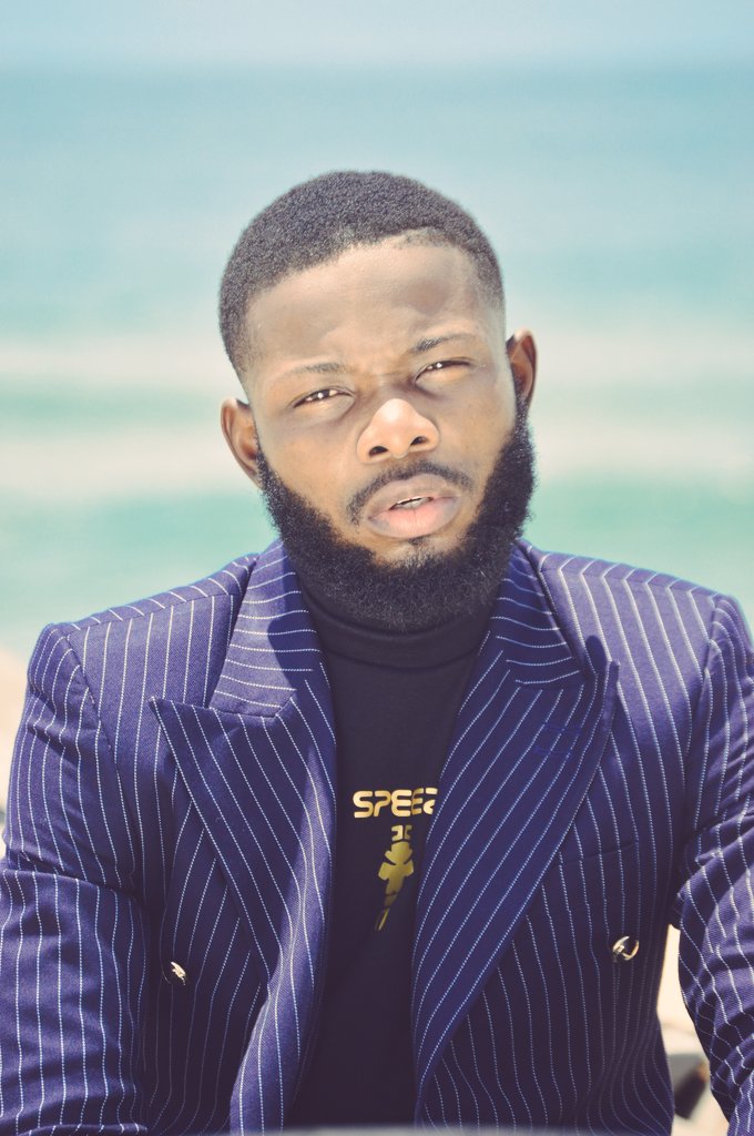 ehmeka_'s tweet photo. See my 10million Followers Face🤤
I Rep @SPEEZshop
📷 by @realsmithphotgraphy (ig)
#earthquake #boymeka #thejoyofmanygeneration #BBNaijialockdown2020 #speez https://t.co/fNq9DUMGwT