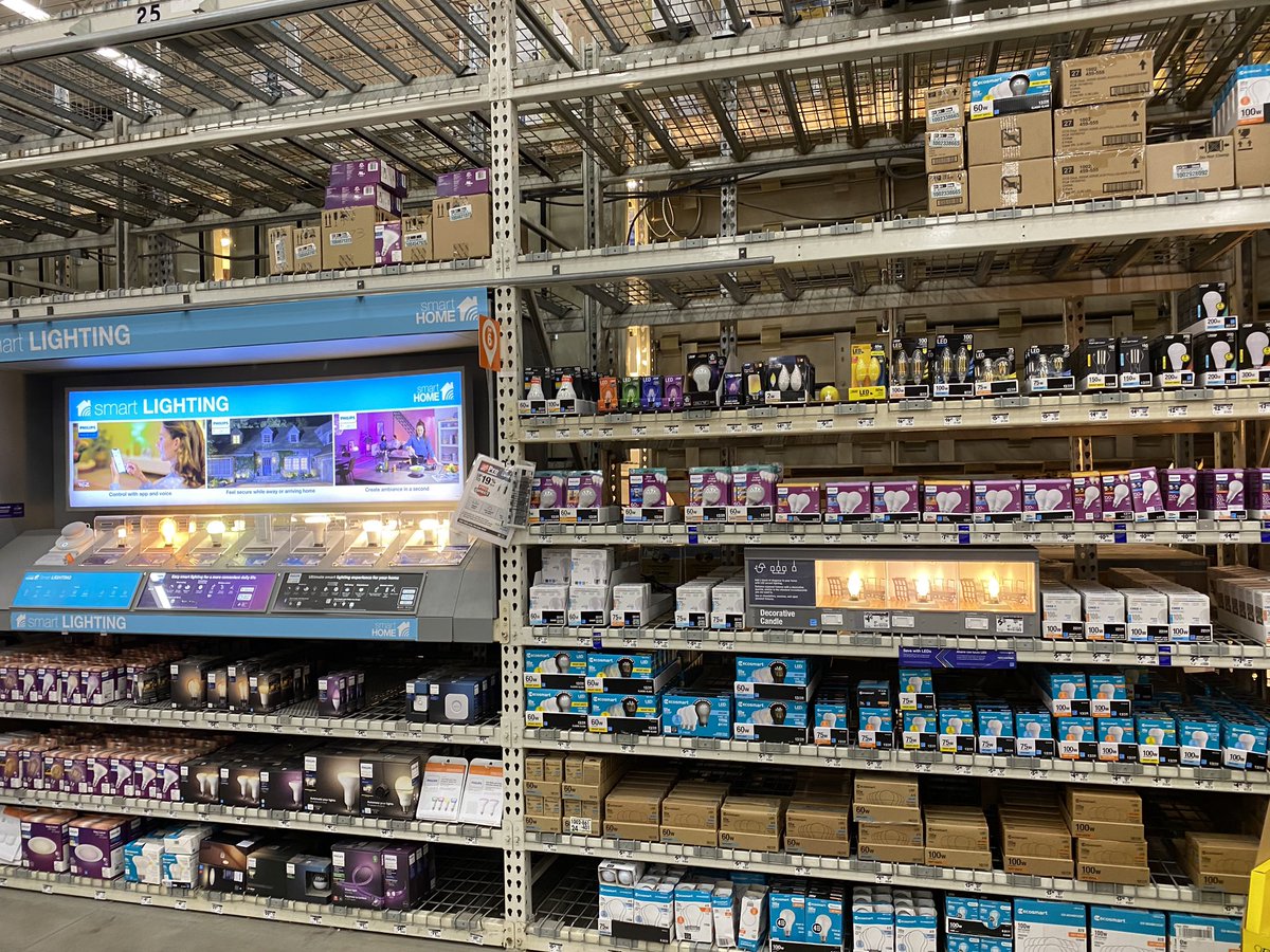 peg42841's tweet photo. @TeamWesterlyRI @maryanne_stl Packing out aisle 1 nice job Petrus https://t.co/nspXuqgnp6
