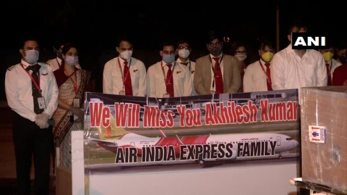 ANI's tweet photo. Delhi: Mortal remains of co-pilot Akhilesh Kumar who lost his life in the flight crash landing incident at #Kozhikode arrives at Delhi Airport. Air India Express employees pay tributes to him. 

His mortal remains are being taken to his native place in Mathura, Uttar Pradesh. https://t.co/vSlqc9tabW