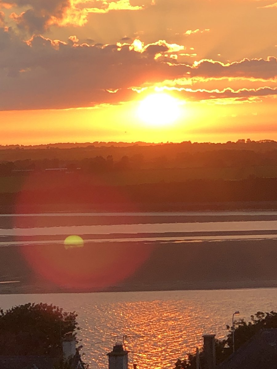 Nos da or #Cofi Riviera #Caernarfon