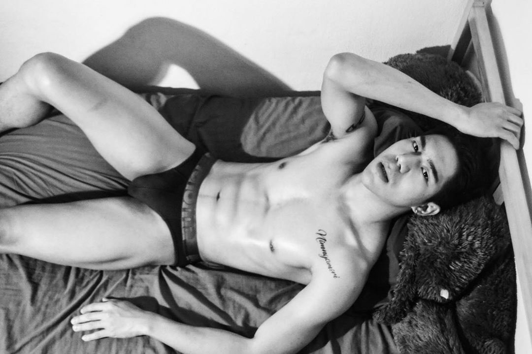 Black and white mode with @f_fame_famous
เข้ารอโปรรอบถัดไป 👉 lin.ee/H67UkP