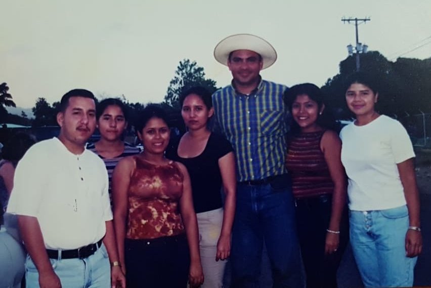 efylisbeth24's tweet photo. #GraciasKendal #kendalroyo @hechoenpma @hechoenpma @hechoenpma  Héroe Interiorano, Hombre Humilde y muy Carismático, El más Bellaco 🕊️🕊️ https://t.co/pwUvkZvkDP