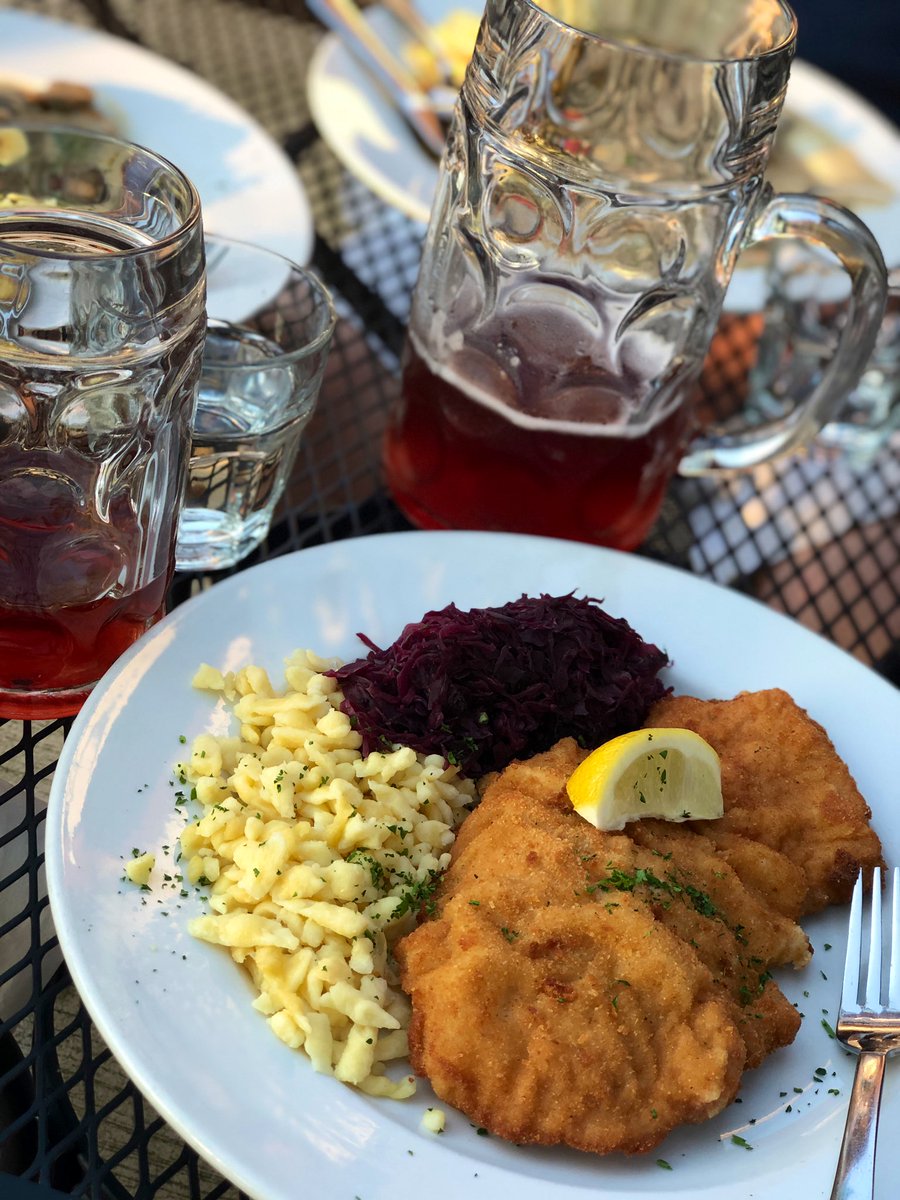 My first time at <a href="/HansaBrewery/">Hansa Brewery</a> and was totally impressed! Such a beautiful patio in the heart of @ohiocitytweets and the authentic food is absolutely delicious.