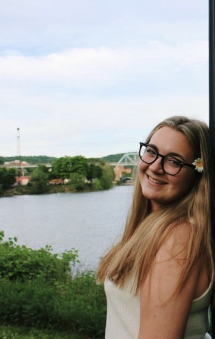 sweet summertime ☀️ <a href="/akronalphagam/">Alpha Gamma Delta</a>