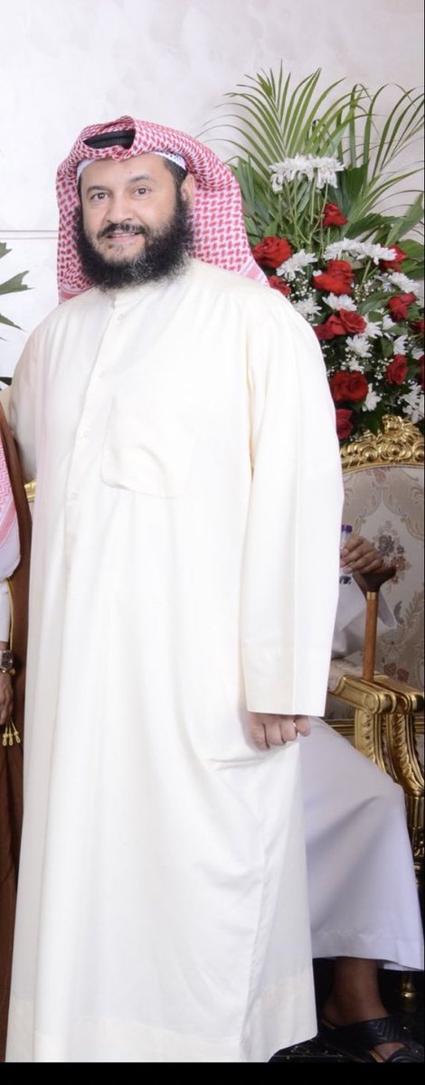 hadimhadi's tweet photo. رجل يستحق الاشاده 
العزيز جابر العتيبي بو نايف اسأل الله ان يجزاك الجنه ويرزقك من حيث لا تحتسب 
رجل تجده يوميا في المقابر ودفن الموتى ولم تمنعه #الكورونا عن ذلك 
وفي زياره المرضى في مستشفى العدان والتخفيف عليهم والدعاء لهم

نتمنى لك دوام الصحه وموفور العافيه. https://t.co/UFH5S2jMZa