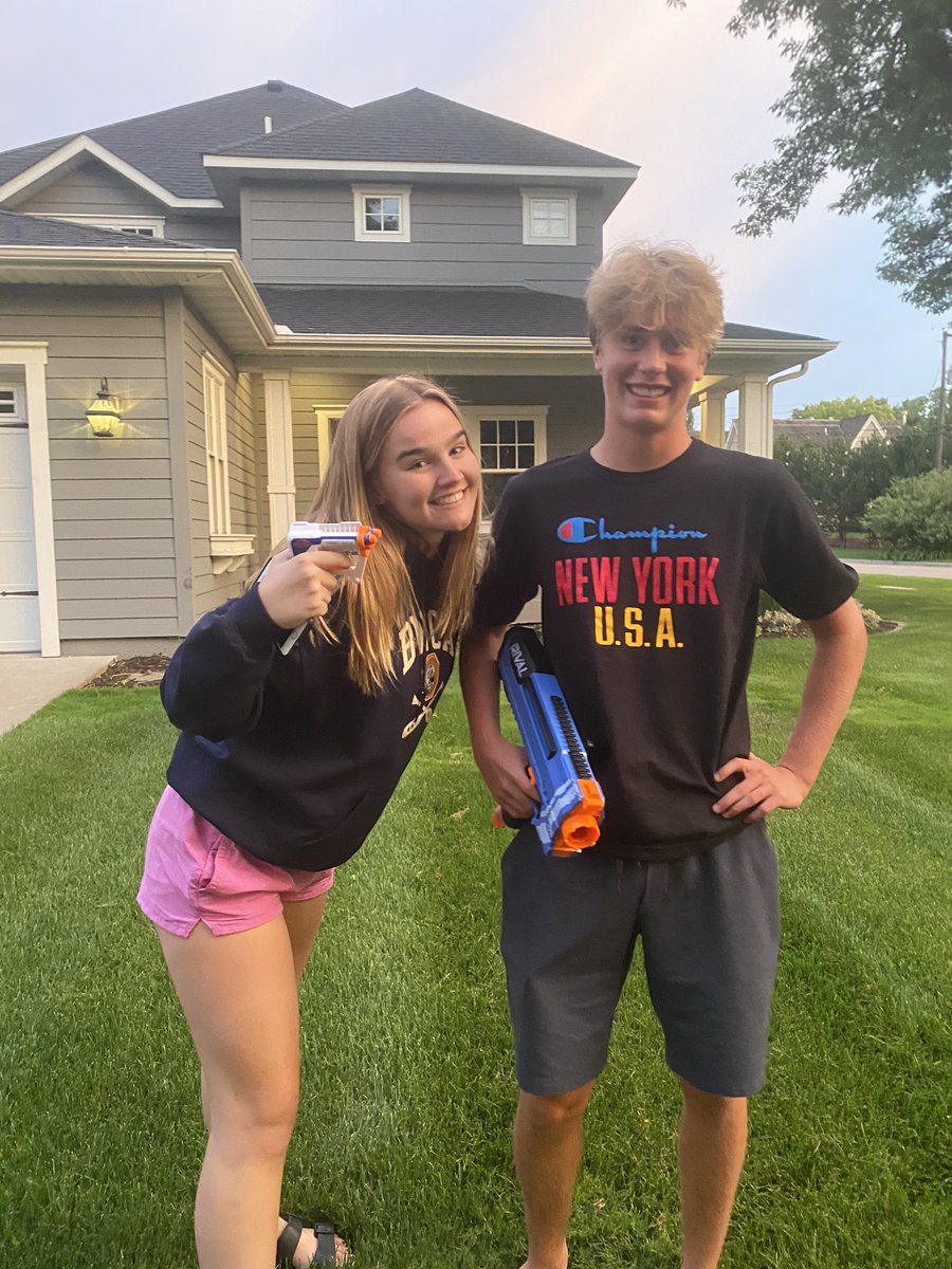 high road’s under construction tweet media