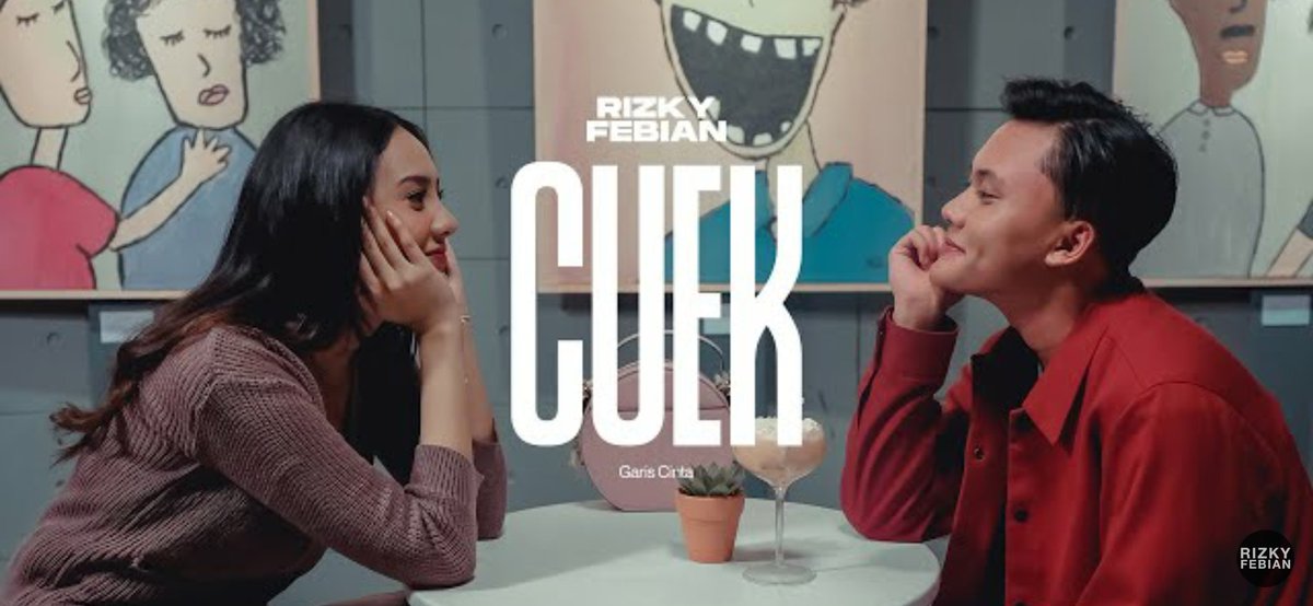 mrgoodtrust's tweet photo. Love this song! Nuhun a iky, inget tahun2 lalu
"Perasaan aing terwakilkan, perjuangannya dicuekin HAHAHAHA"
.
https://t.co/gw4VQxO8Oy @rizky_febian https://t.co/XI7b8fKudS