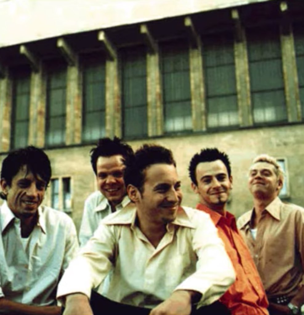 PELAEEJDKBDOD DIMSNCONOFM