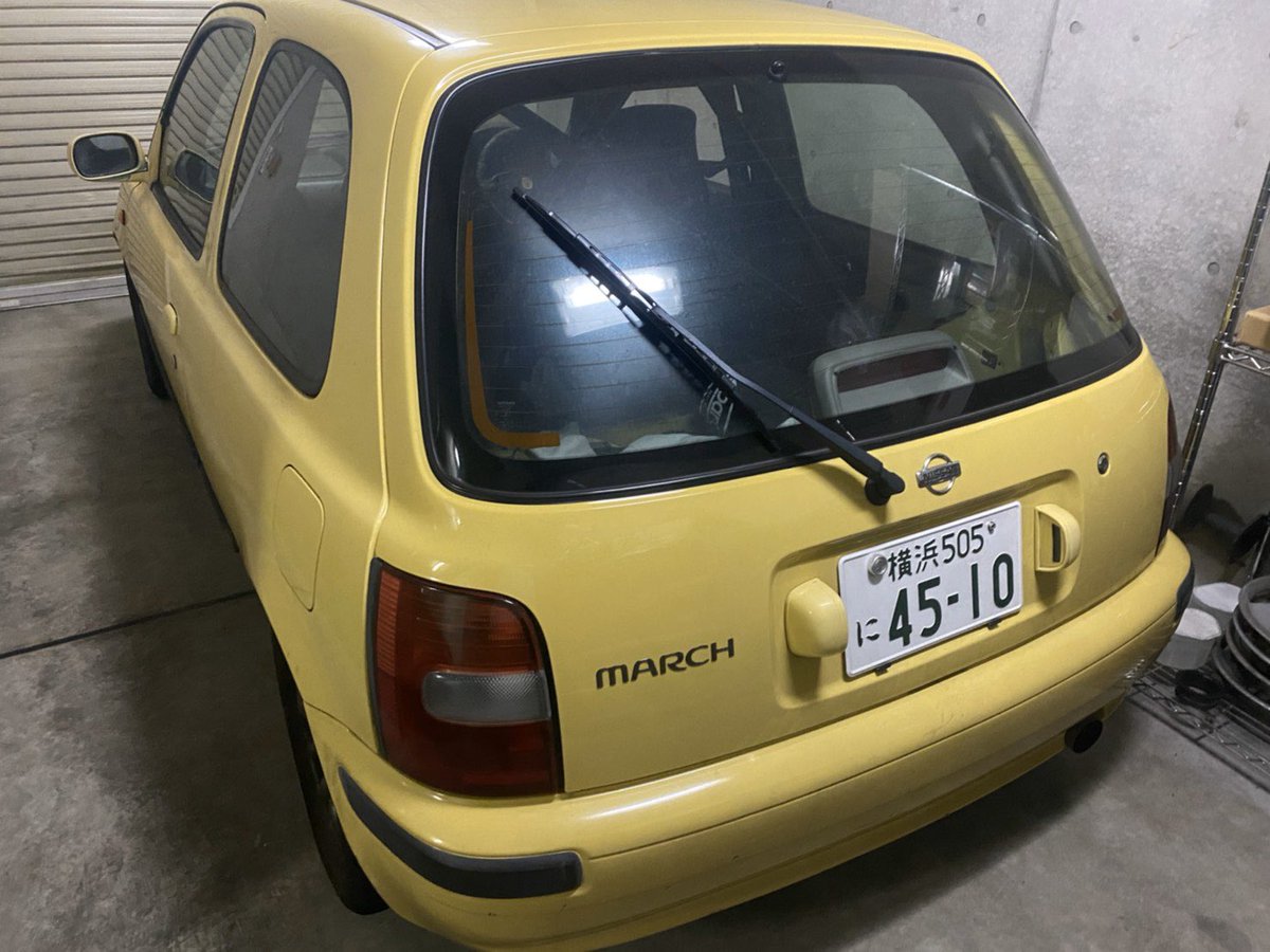Taku Saho 友人が車を売りたいそうで マーチ K11型 3ドア 5速mt 走行距離9万キロ 修復歴無し 50万円一括のみ ご興味ある方いらっしゃいますでしょうか リプ若しくはdm頂ければ改造点等詳細お送りします