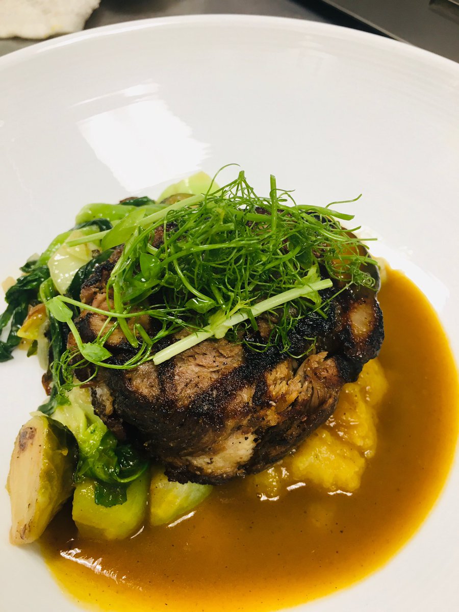 Porchetta perfection! ❤️ #Porchetta #brussels #potato #babybokchoy. #heavenly #pleasevisit #thankyou #fialafood