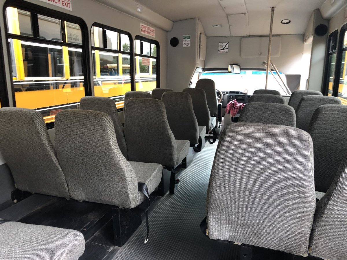 EnchantedLimo7's tweet image. Enchanted Limousine also offers bus service for larger groups: Field trips, sightseeing, or wedding guests. Full Covid-19 plan in effect with one person per 2 seats unless immediate family. Give Carl a call at 778 898-5234 for more information.