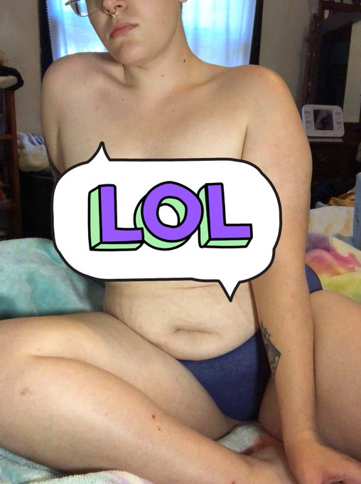 i&rsquo;m so soft don&rsquo;t cha wanna feel? https://t.co/LMiea68KXK