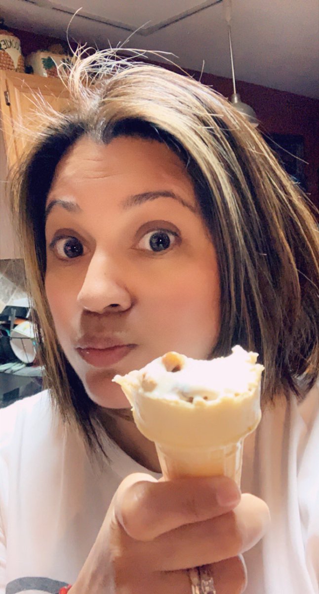 Janie Esquivel tweet media